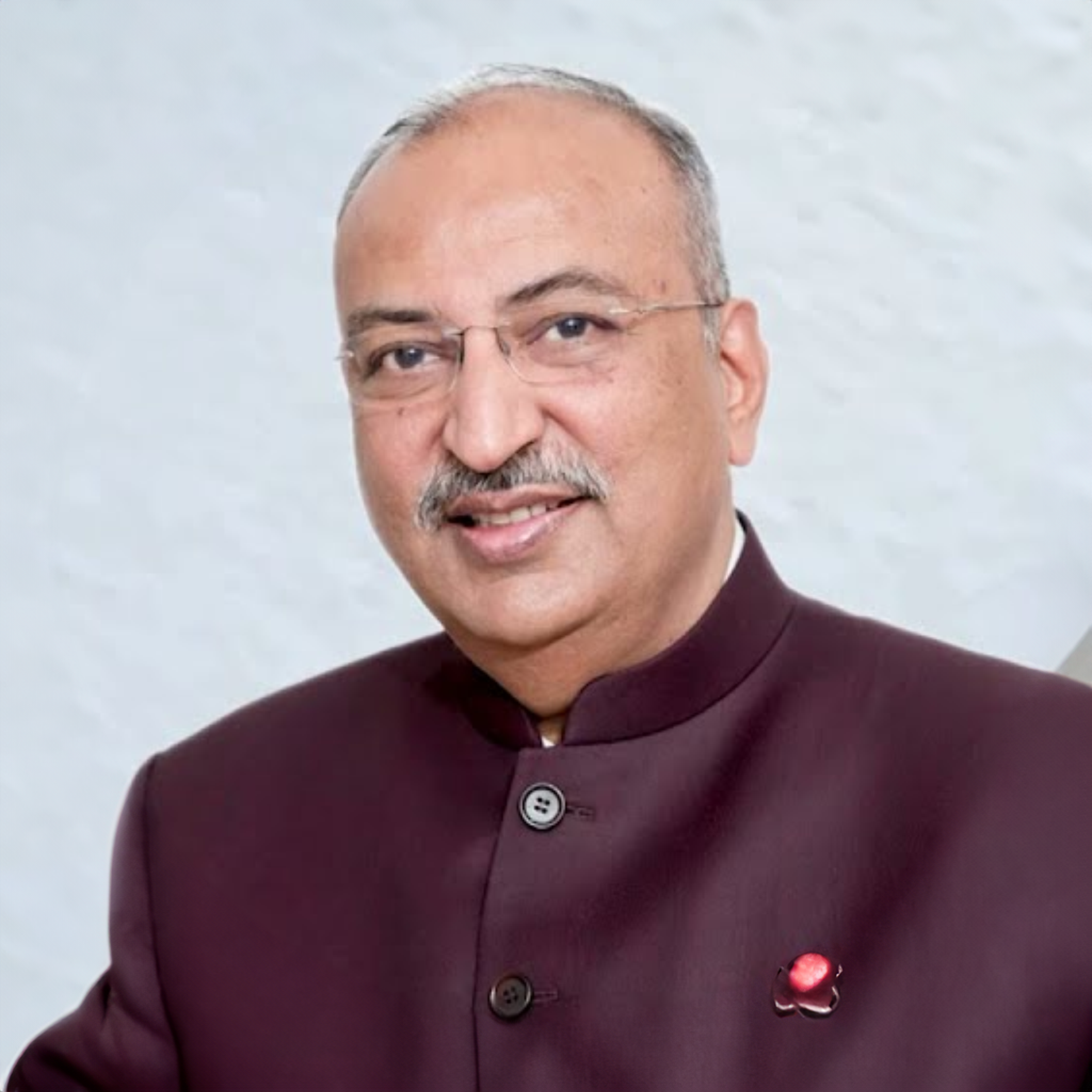 Dr. Nilesh Mandlewala